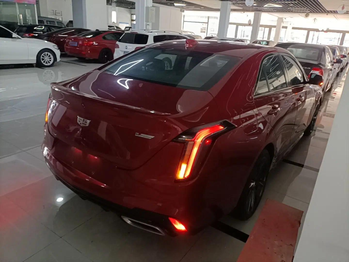 Cadillac CT4 2021 28T Prestige Edition — миниатюра 6