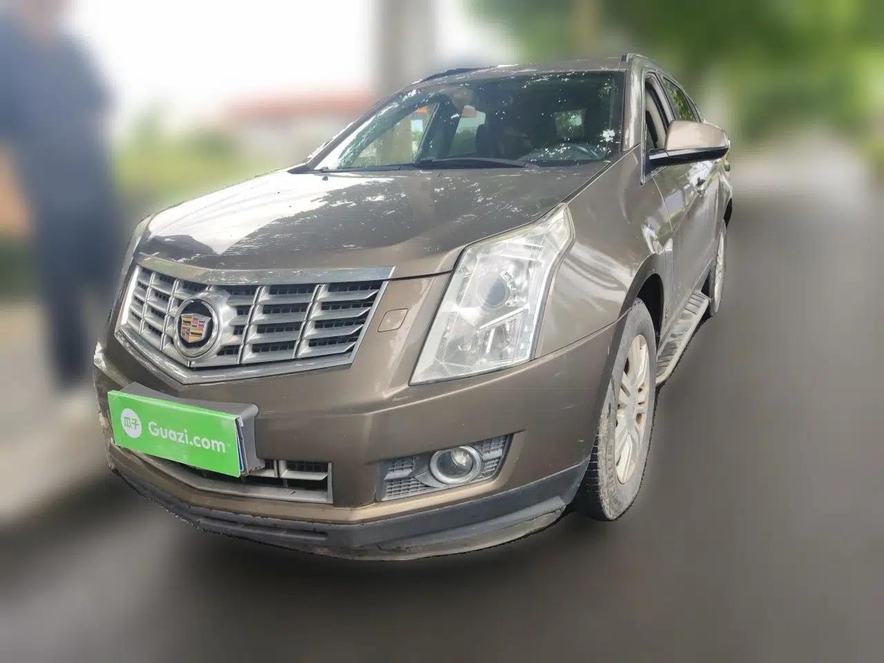 Cadillac SRX 2015 3.0L Comfort Version — миниатюра 1
