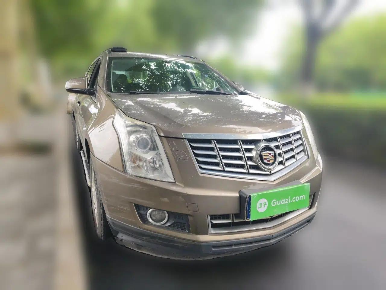 Cadillac SRX 2015 3.0L Comfort Version — миниатюра 3