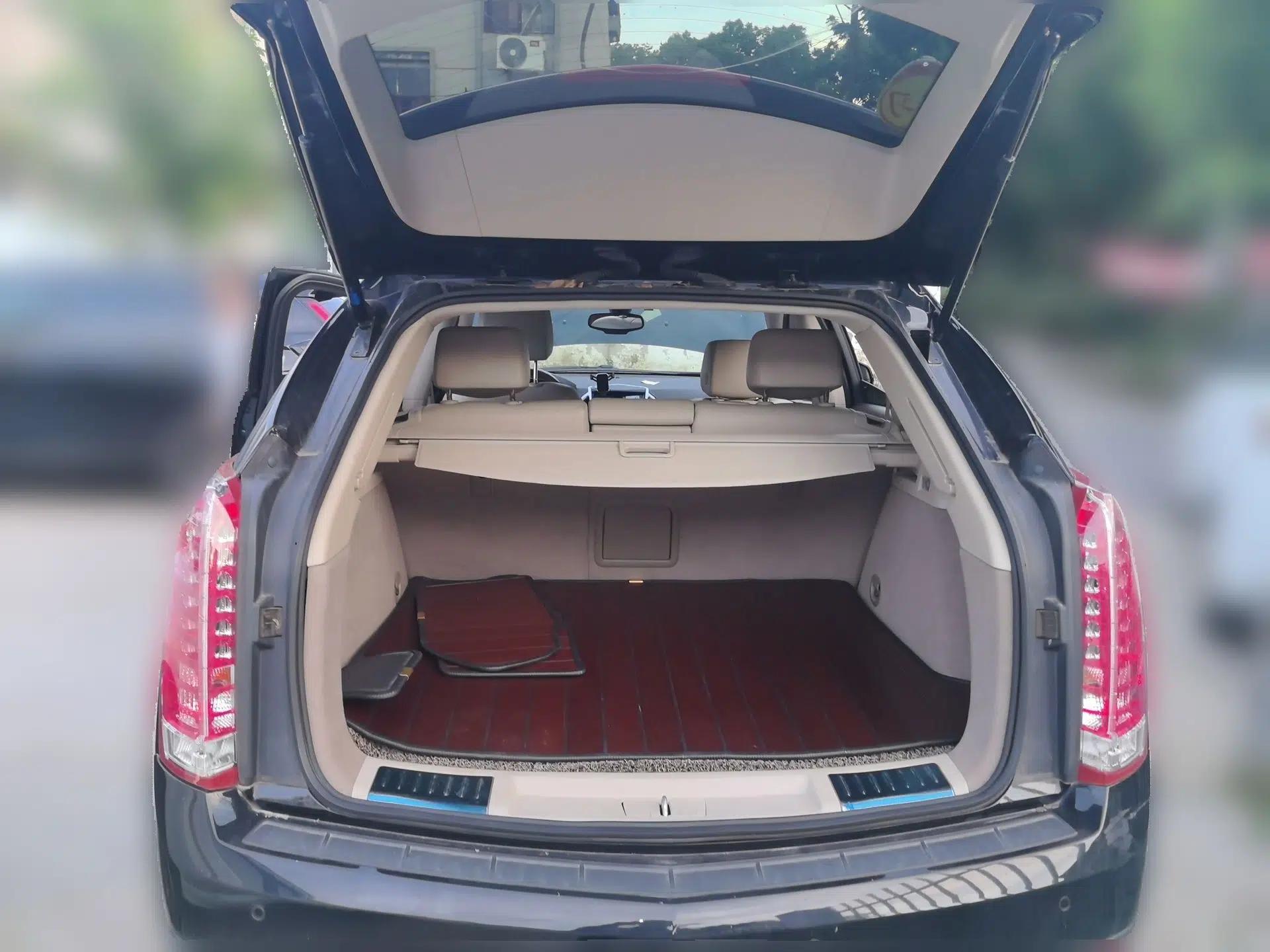 Cadillac SRX 2014 3.0L Leading Model — миниатюра 19