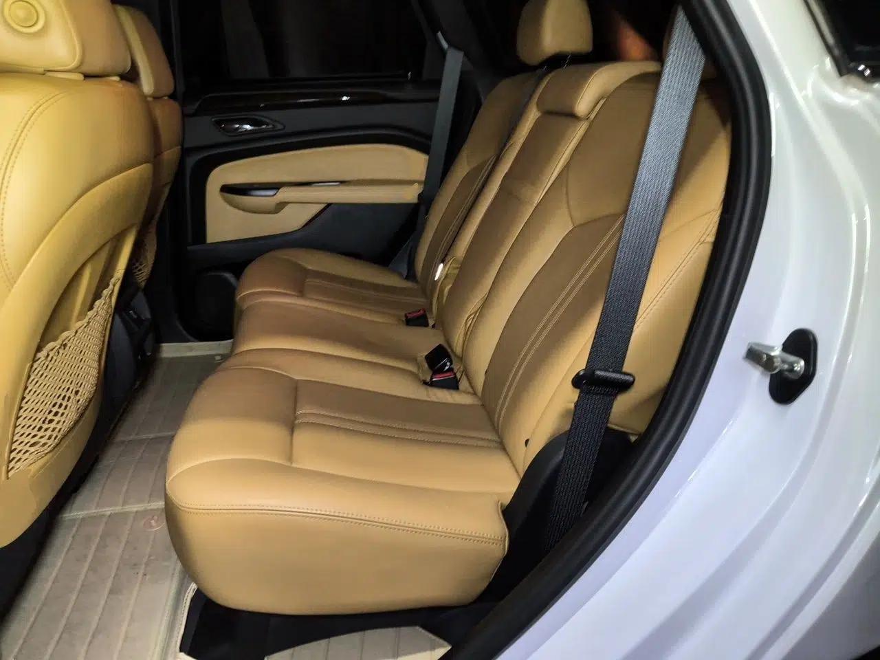 Cadillac SRX 2013 3.0L Elite Model — миниатюра 17
