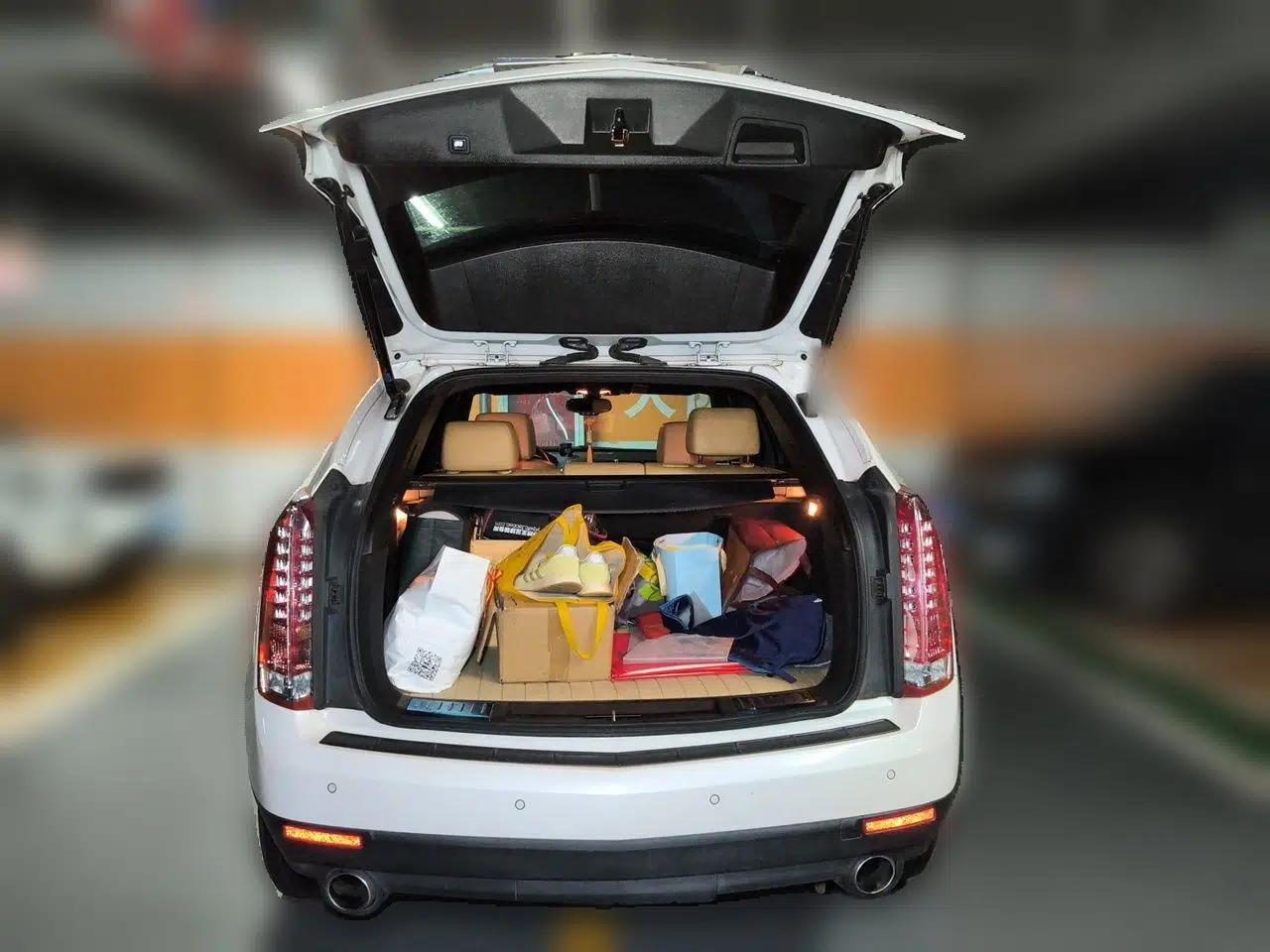 Cadillac SRX 2013 3.0L Elite Model — миниатюра 19
