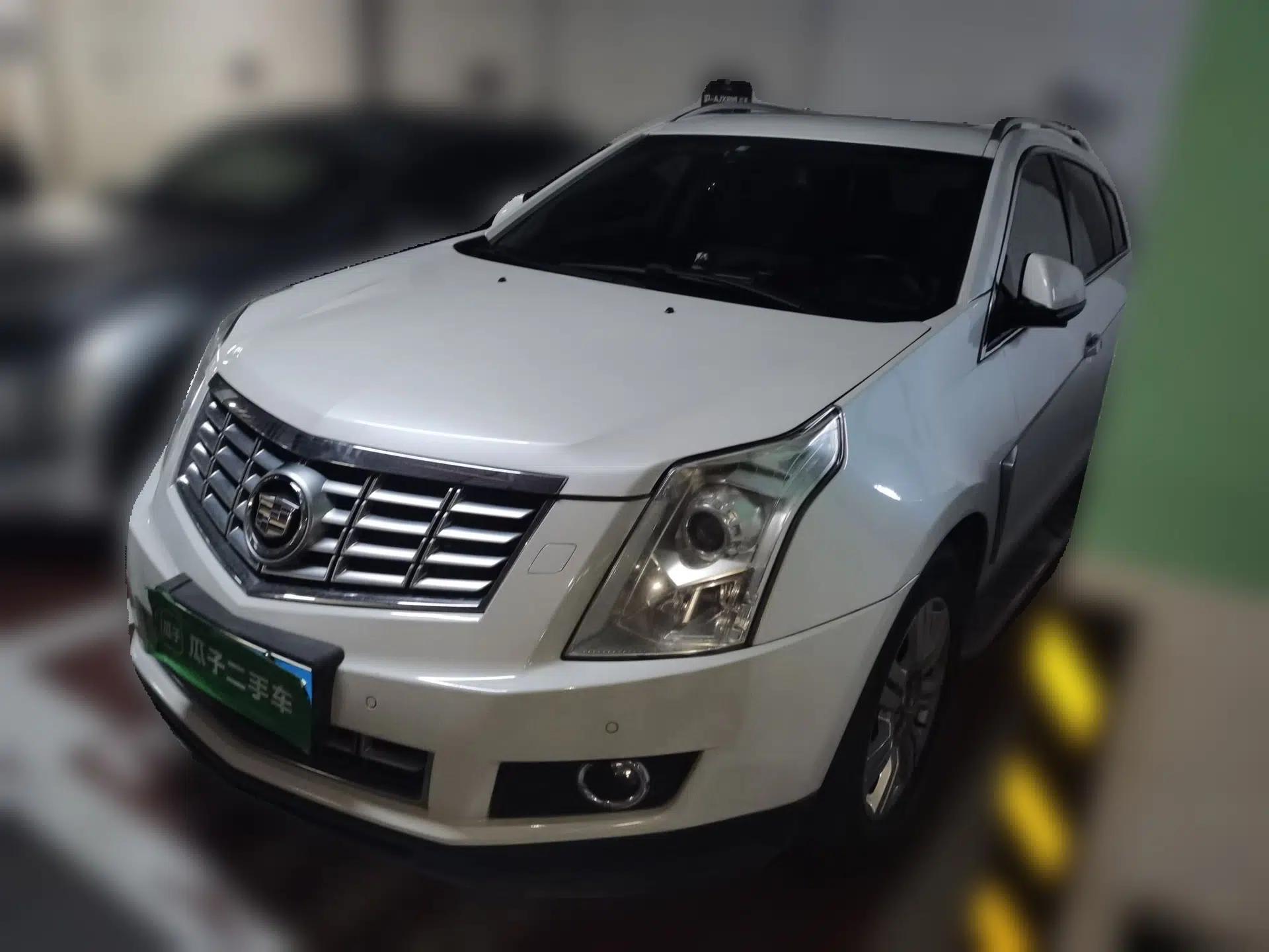 Cadillac SRX 2015 3.0L Elite Model — миниатюра 1