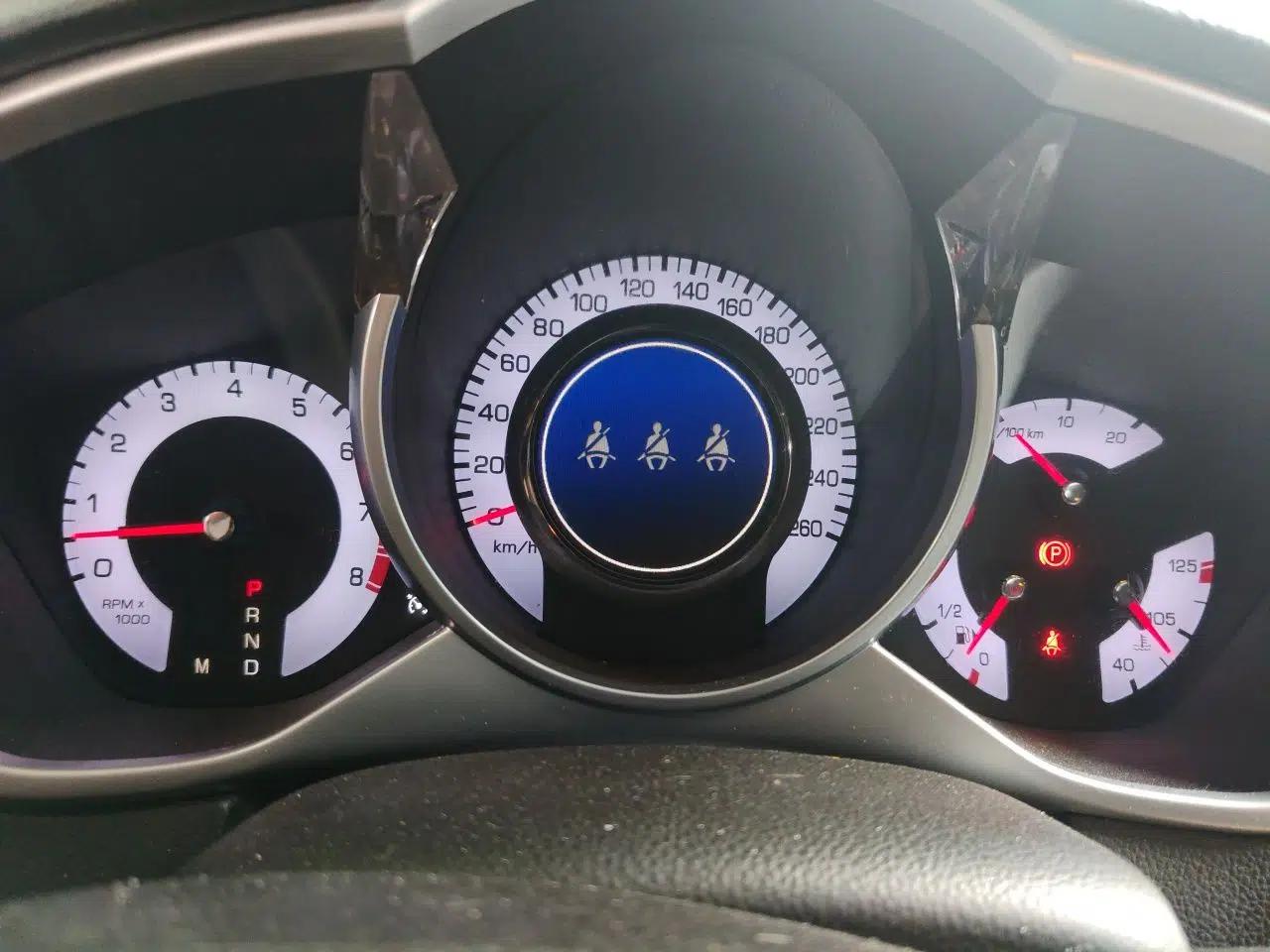 Cadillac SRX 2012 3.0L Comfort Model — миниатюра 11