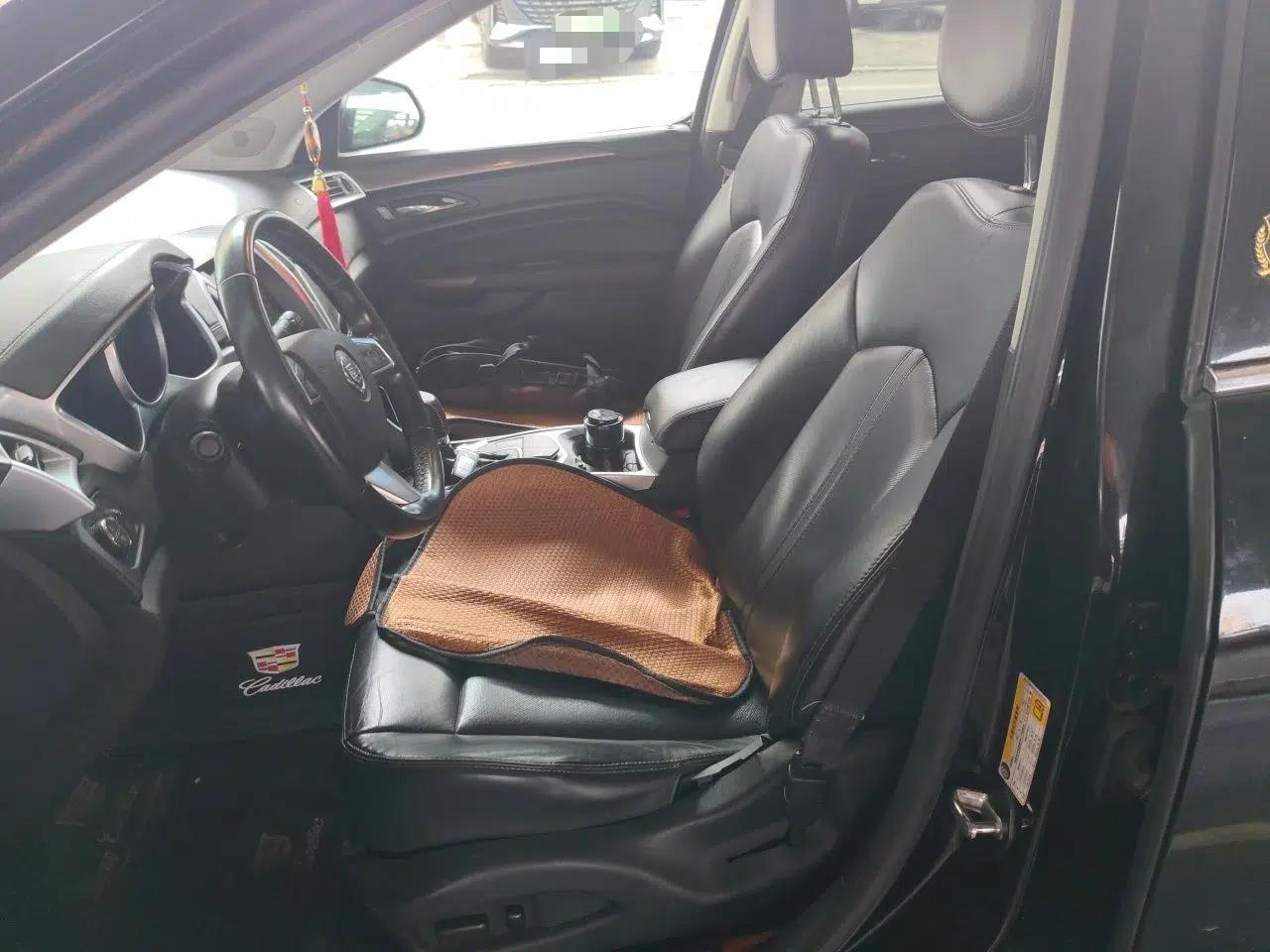 Cadillac SRX 2012 3.0L Comfort Model — миниатюра 15