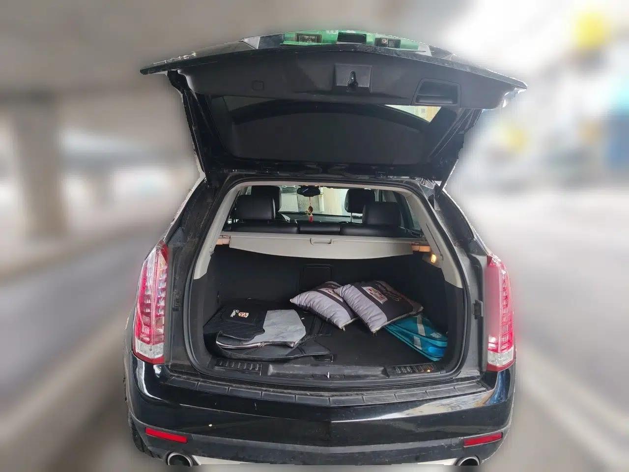 Cadillac SRX 2012 3.0L Comfort Model — миниатюра 19