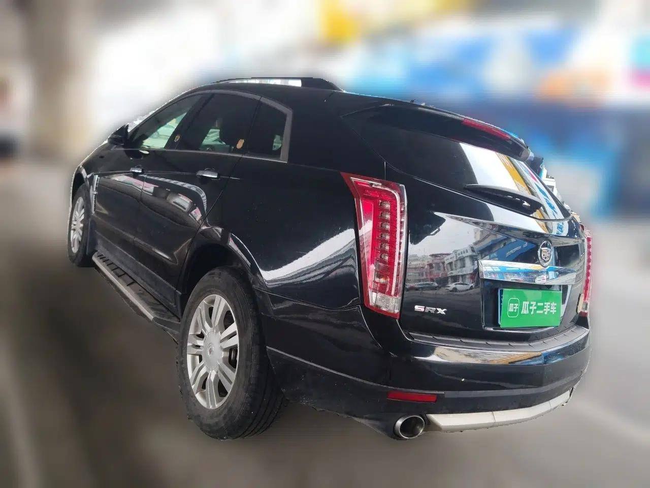 Cadillac SRX 2012 3.0L Comfort Model — миниатюра 4