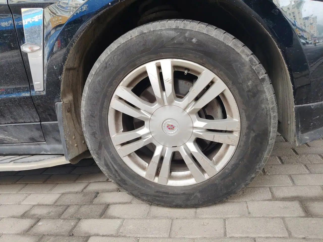 Cadillac SRX 2012 3.0L Comfort Model — миниатюра 8