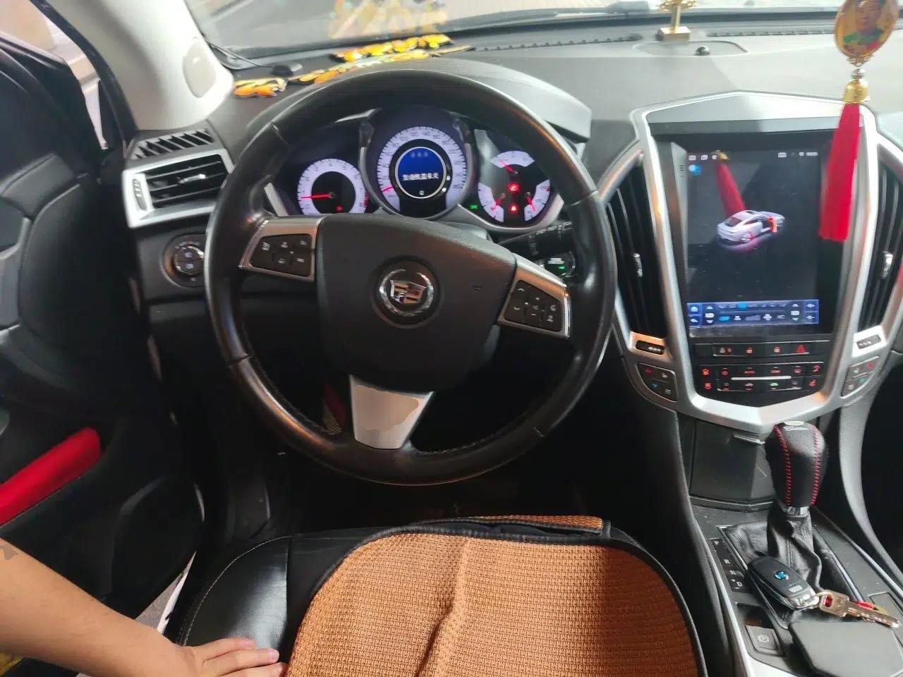 Cadillac SRX 2012 3.0L Comfort Model — миниатюра 10