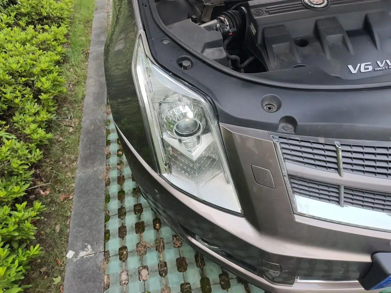 Cadillac SRX 2012 3.0L Leading Model — миниатюра 7