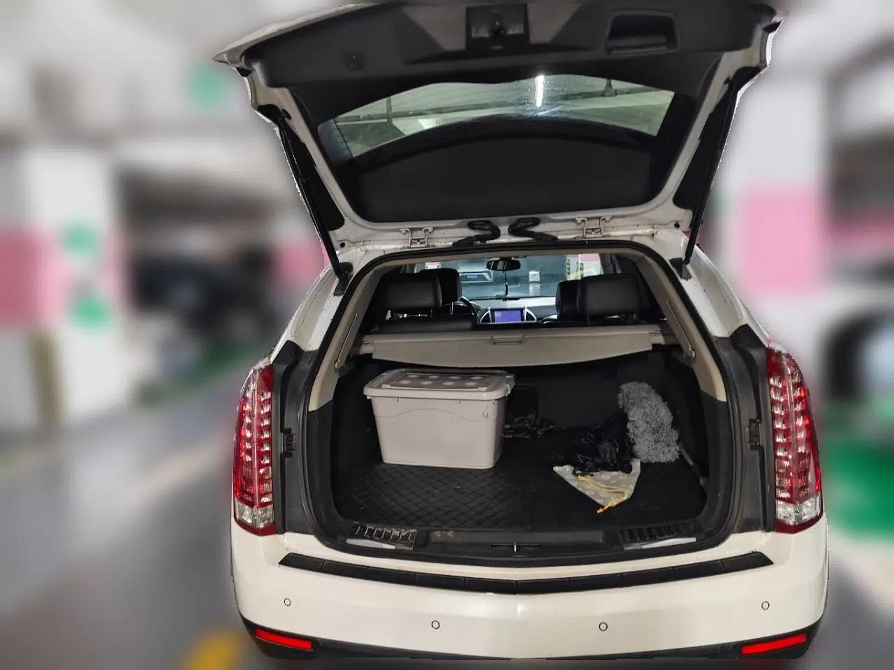 Cadillac SRX 2013 3.0L Elite Model — миниатюра 19