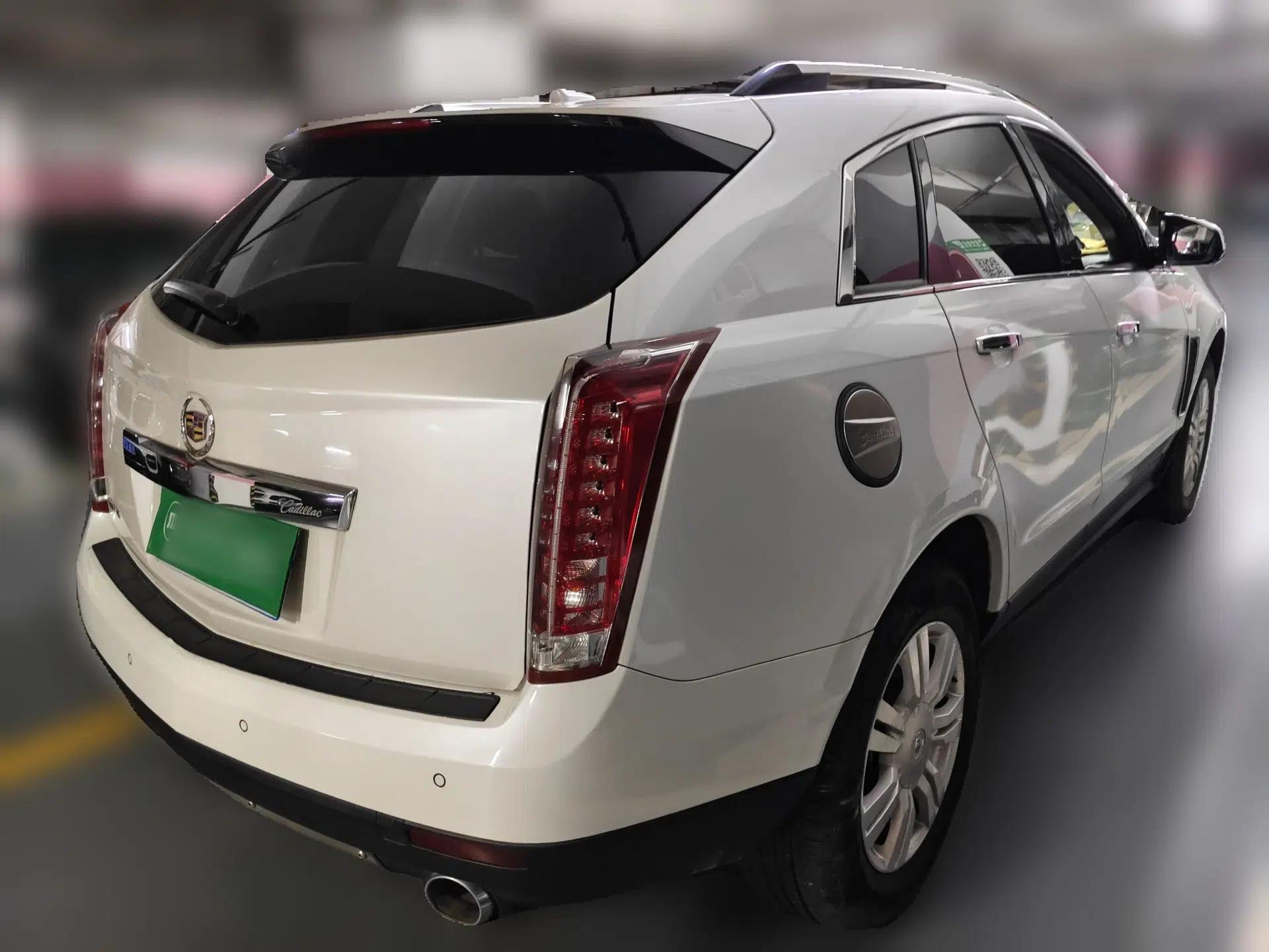 Cadillac SRX 2013 3.0L Elite Model — миниатюра 6