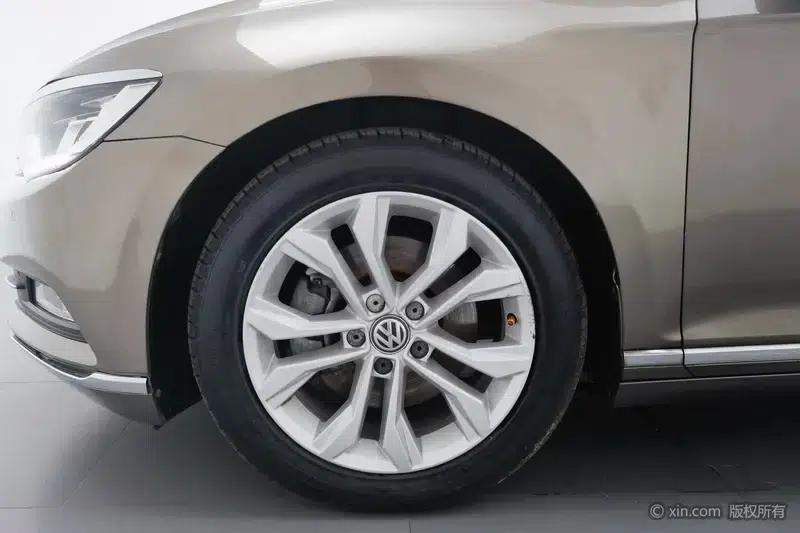 2018 Volkswagen Magotan 330TSI DSG Luxury — миниатюра 10