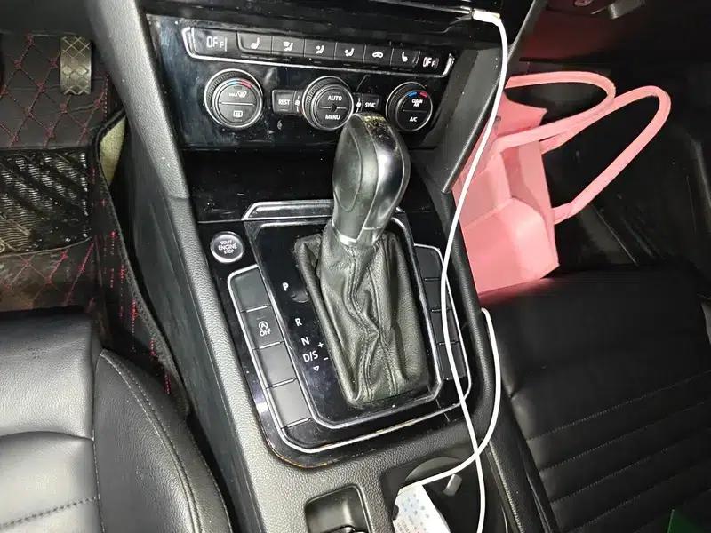 2019 Volkswagen Magotan 330TSI DSG Luxury Edition (China VI Emission Standard) — миниатюра 14