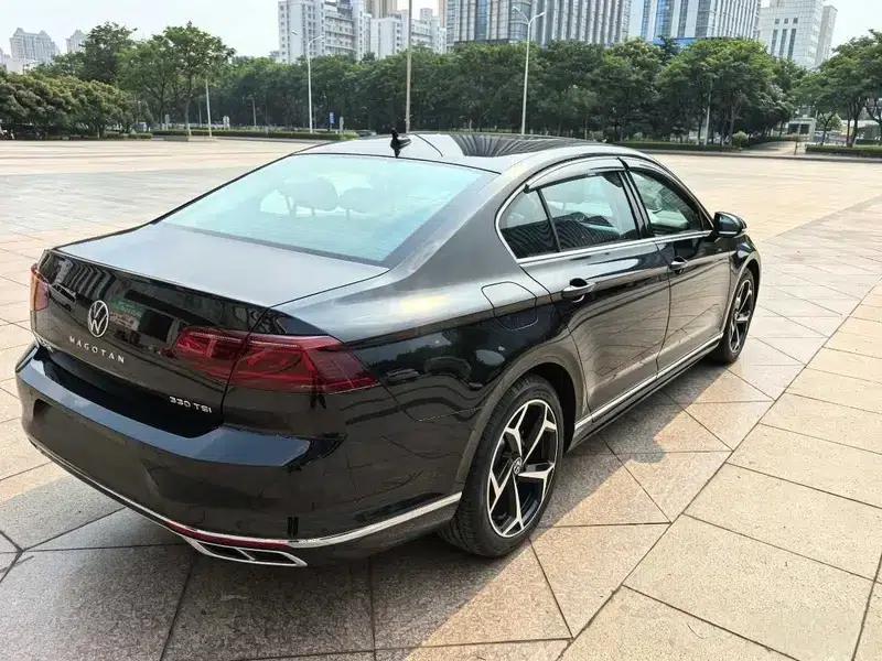 Volkswagen Magotan 2023 2 Millionth Unit Commemorative Edition 330TSI DSG Luxury — миниатюра 4