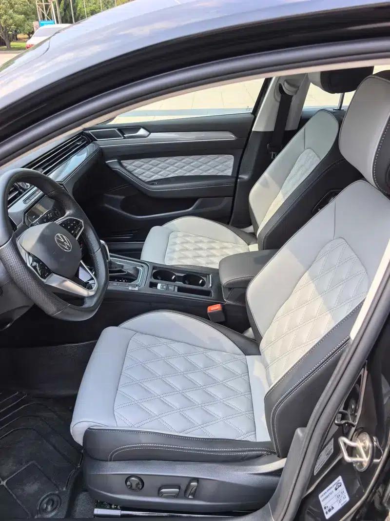 Volkswagen Magotan 2023 2 Millionth Unit Commemorative Edition 330TSI DSG Luxury — миниатюра 8