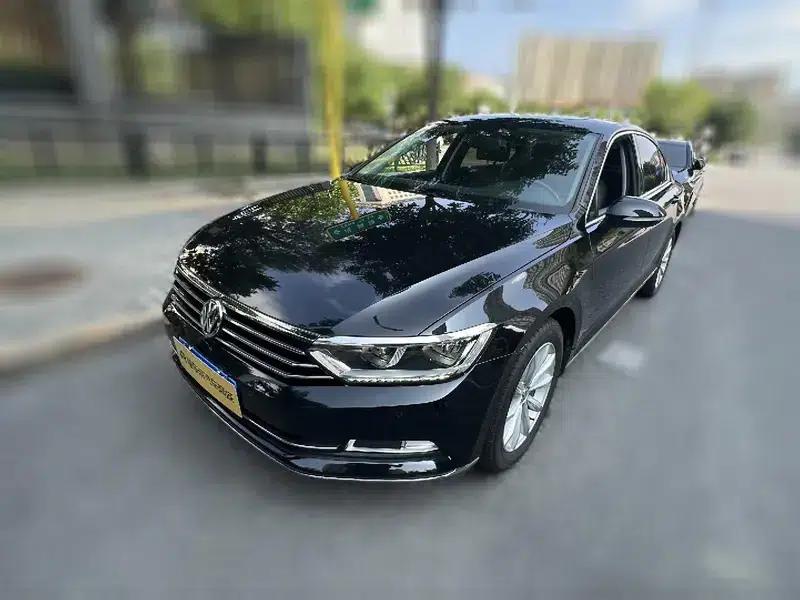 2019 Volkswagen Magotan 330TSI DSG Leading Edition (China VI Emission Standard) — миниатюра 1