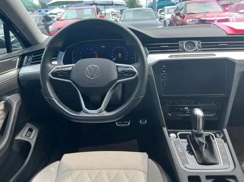 Volkswagen Magotan 2023 2 Millionth Unit Commemorative Edition 380TSI DSG Flagship Model — миниатюра 11