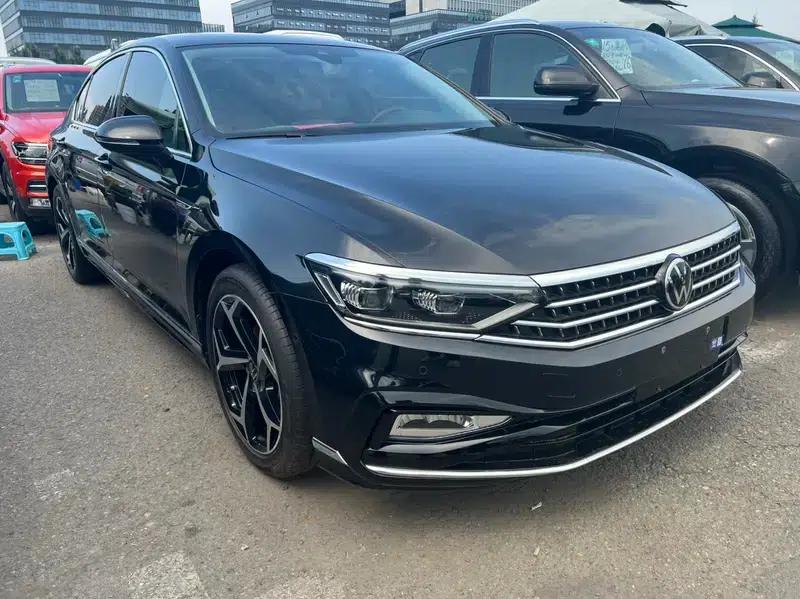 Volkswagen Magotan 2023 2 Millionth Unit Commemorative Edition 380TSI DSG Flagship Model — миниатюра 3