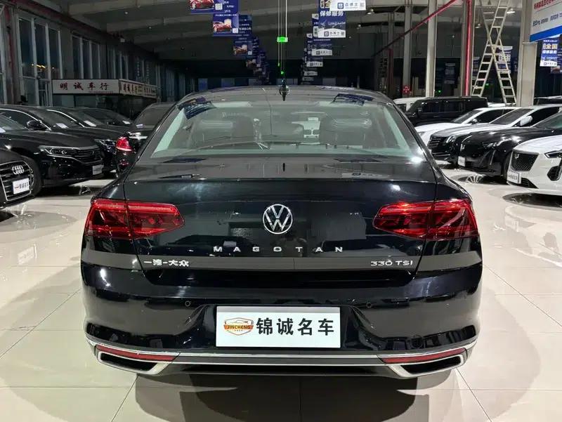 2020 Volkswagen Passat 330TSI DSG Luxury — миниатюра 5
