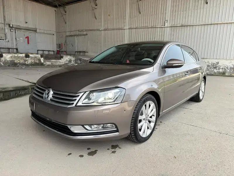 2013 Volkswagen Passat 2.0TSI Premium — миниатюра 1