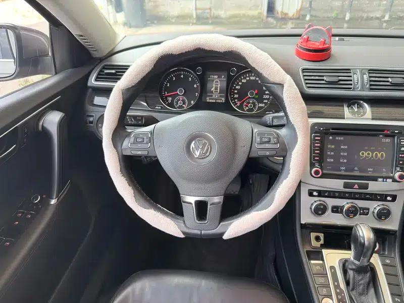 2013 Volkswagen Passat 2.0TSI Premium — миниатюра 8