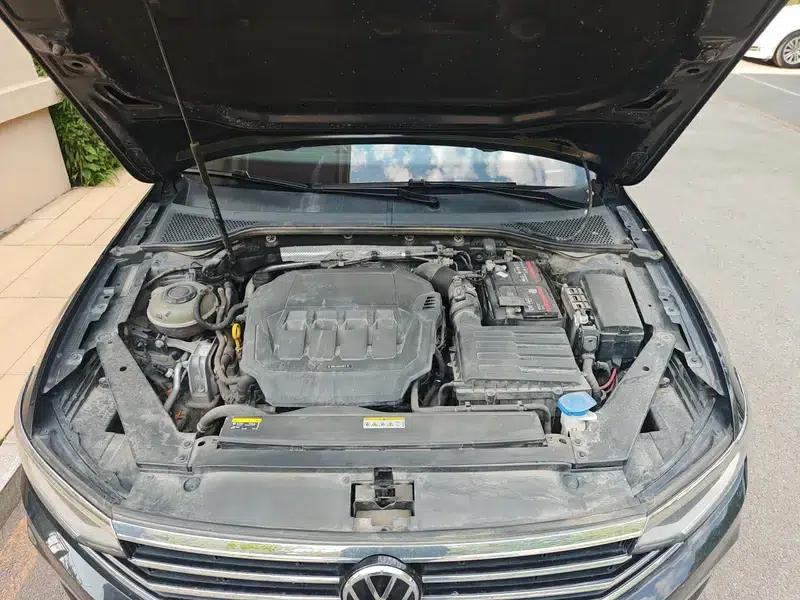 2020 Volkswagen Passat 330TSI DSG Luxury — миниатюра 19