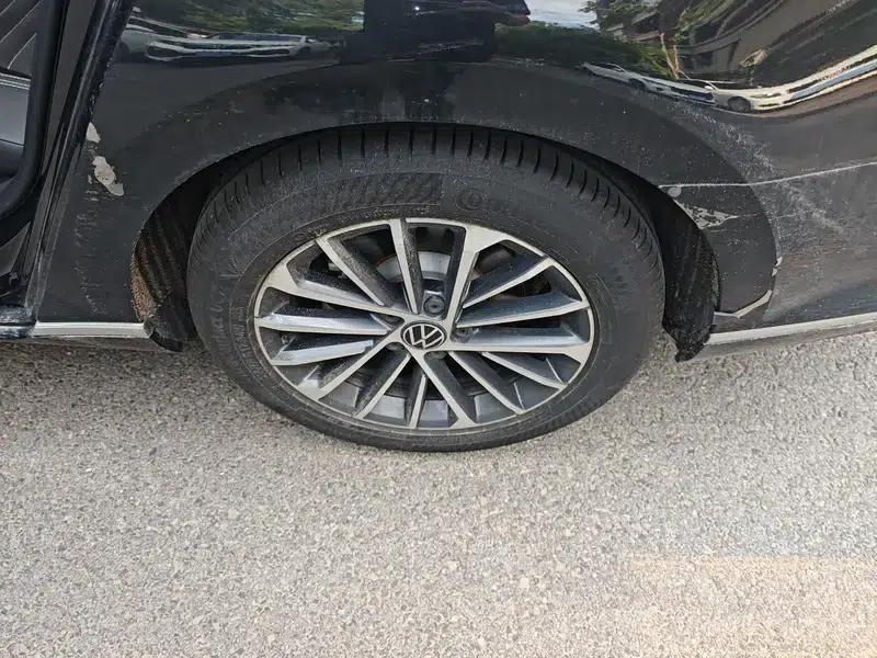 2020 Volkswagen Passat 330TSI DSG Luxury — миниатюра 20