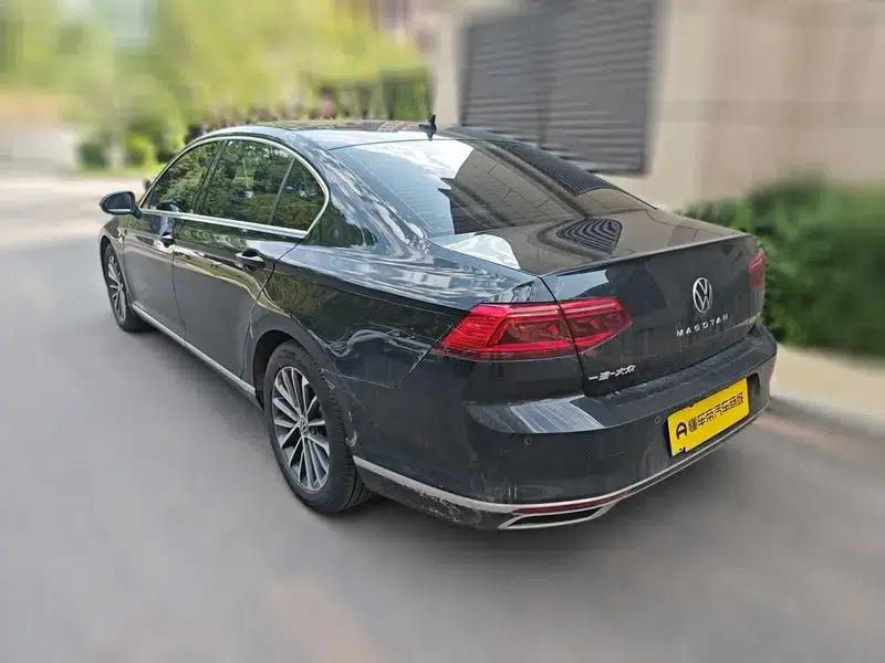2020 Volkswagen Passat 330TSI DSG Luxury — миниатюра 6