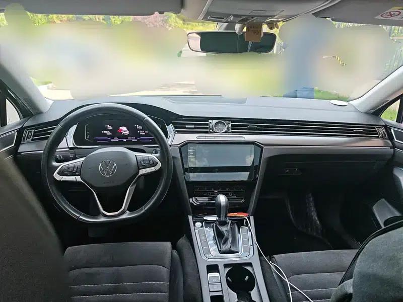 2020 Volkswagen Passat 330TSI DSG Luxury — миниатюра 10