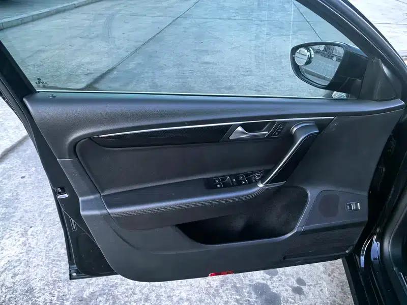 2013 Volkswagen Passat 1.8TSI Comfort — миниатюра 14