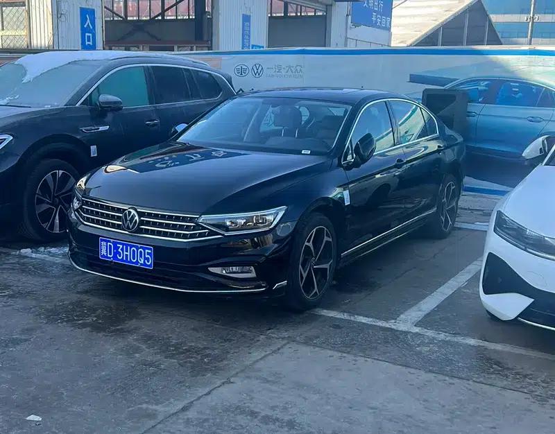Volkswagen Magotan 2025 All-People Edition 280TSI DSG Luxury — миниатюра 1