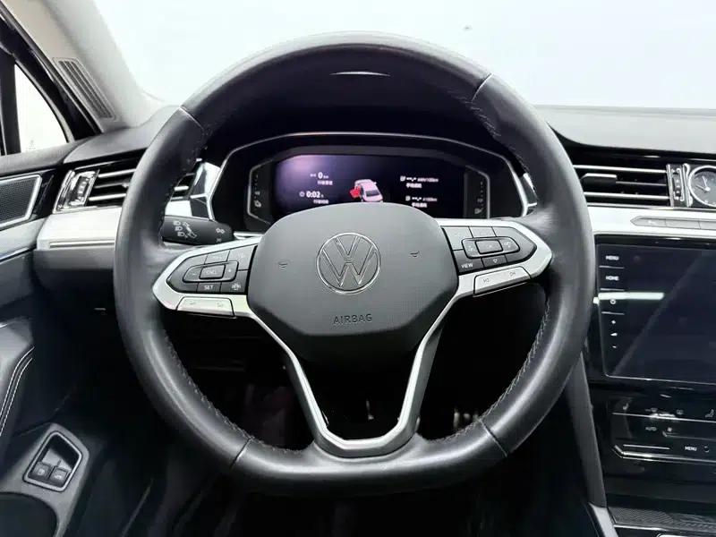 2022 Volkswagen Magotan PHEV Luxury Edition — миниатюра 12