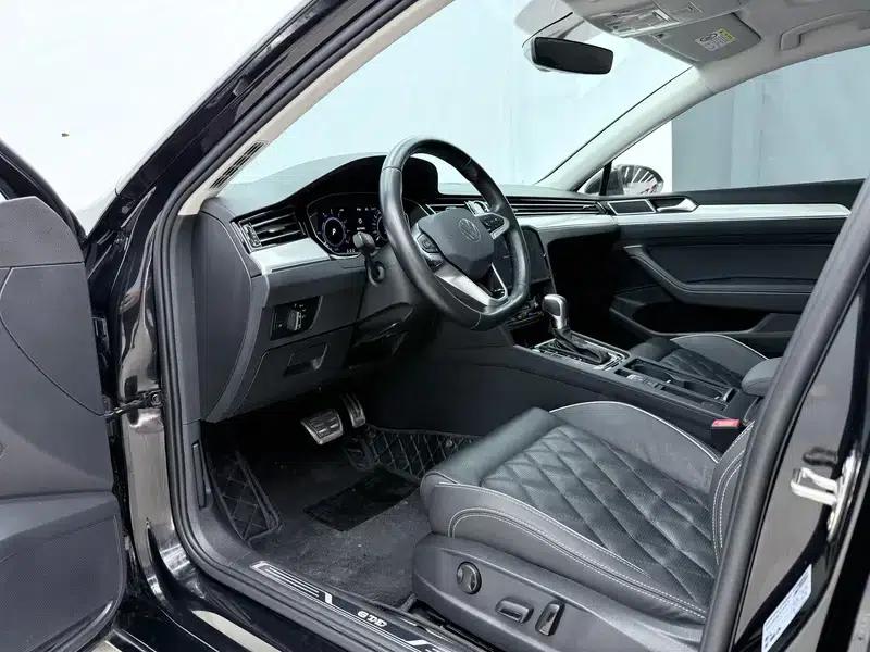 2022 Volkswagen Magotan PHEV Luxury Edition — миниатюра 15
