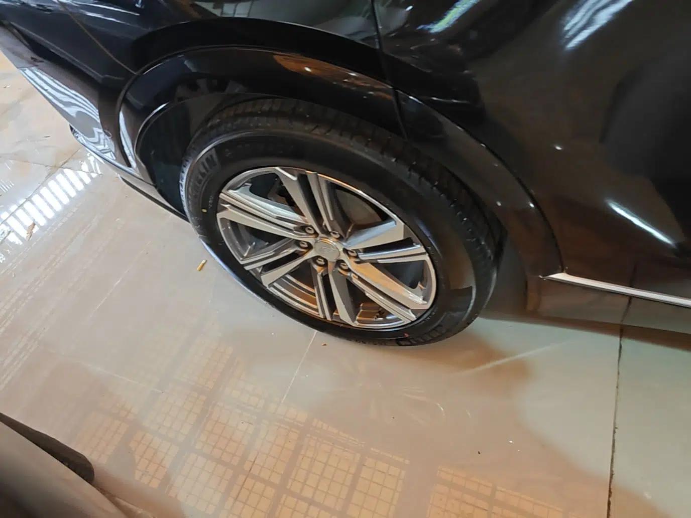 Cadillac LYRIQ 2022 Rear-Drive Long-Range Luxury Edition — миниатюра 11