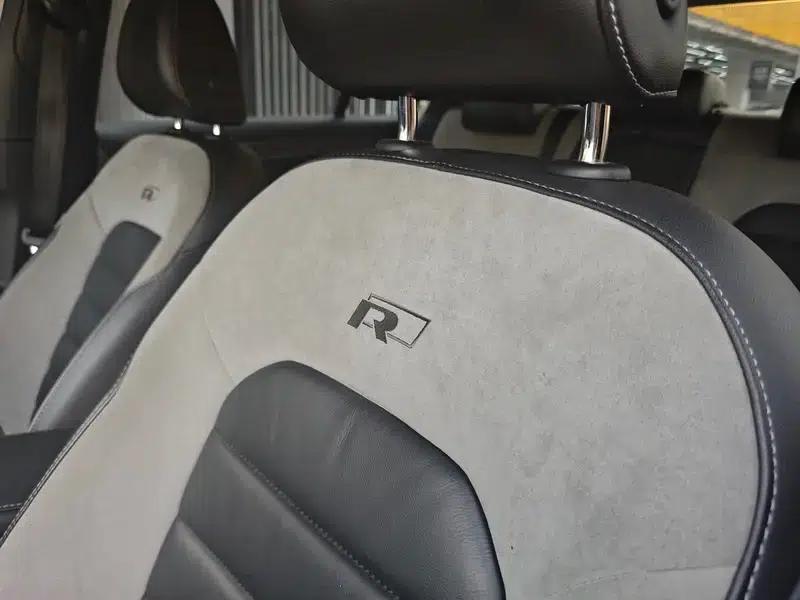 2017 Golf 280TSI Automatic R-Line Millionth Unit Edition — миниатюра 7