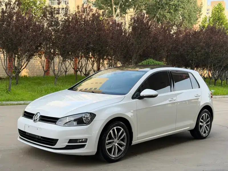 2016 Golf 230TSI Automatic Luxury — миниатюра 1
