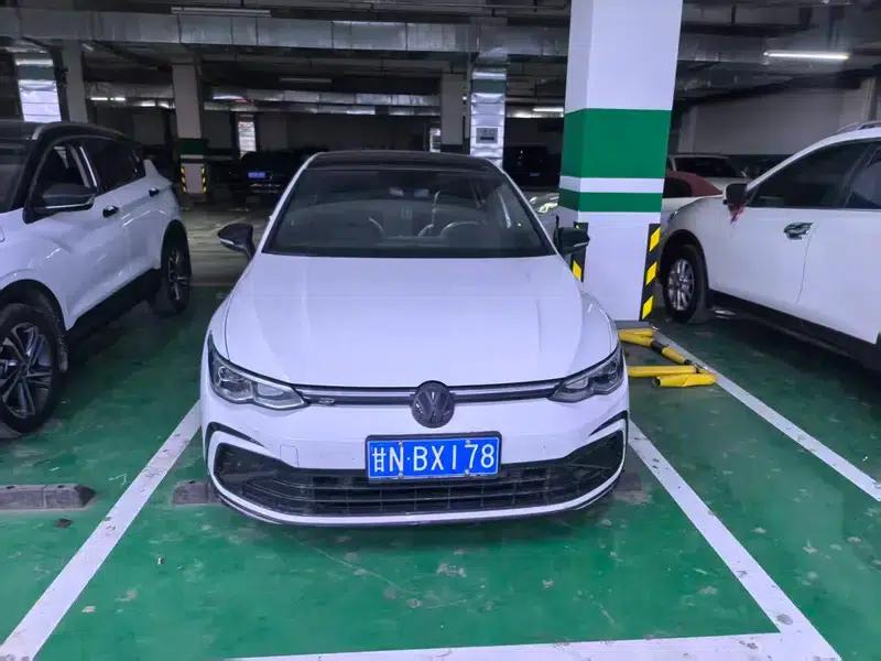 2023 Golf 280TSI DSG R-Line Lite — миниатюра 2
