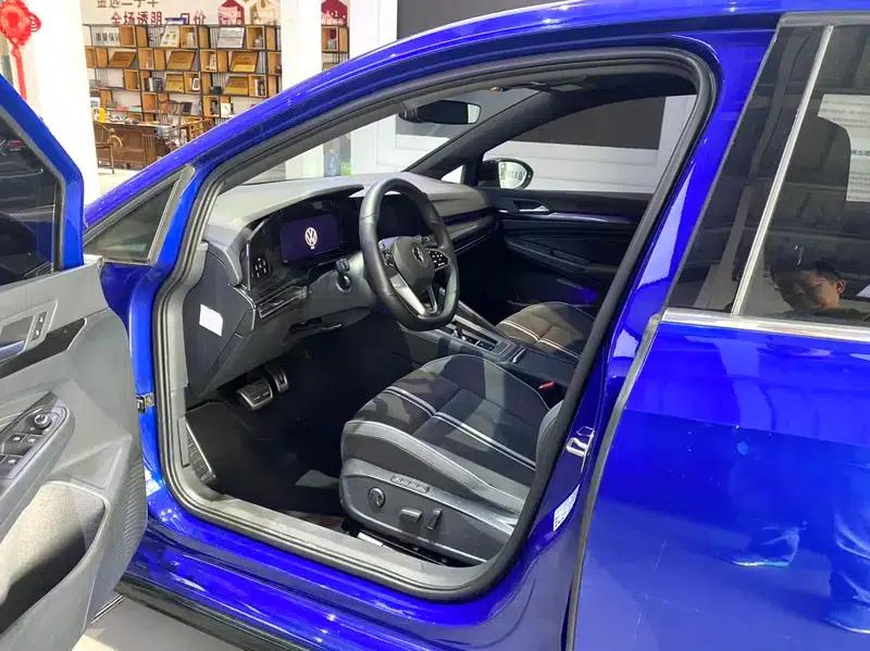 2021 Golf 280TSI DSG R-Line — миниатюра 10