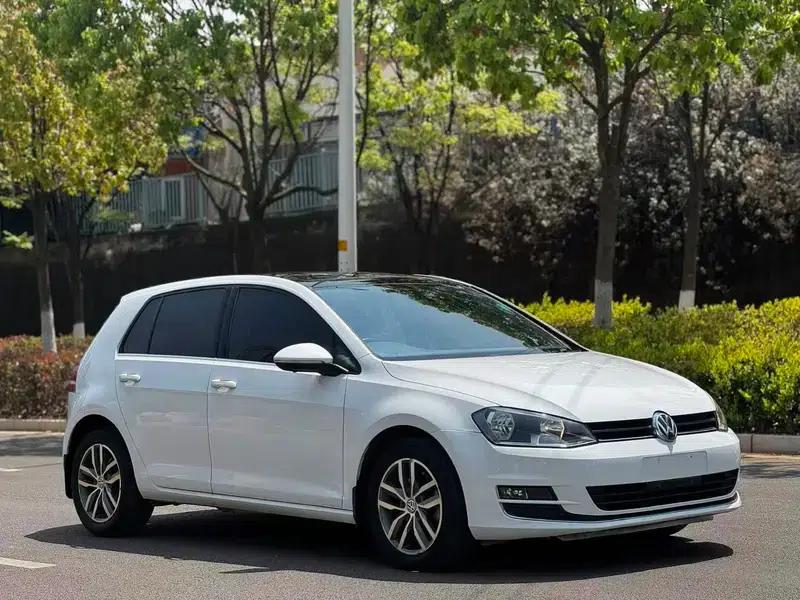 2016 Golf 230TSI Automatic Comfort — миниатюра 3