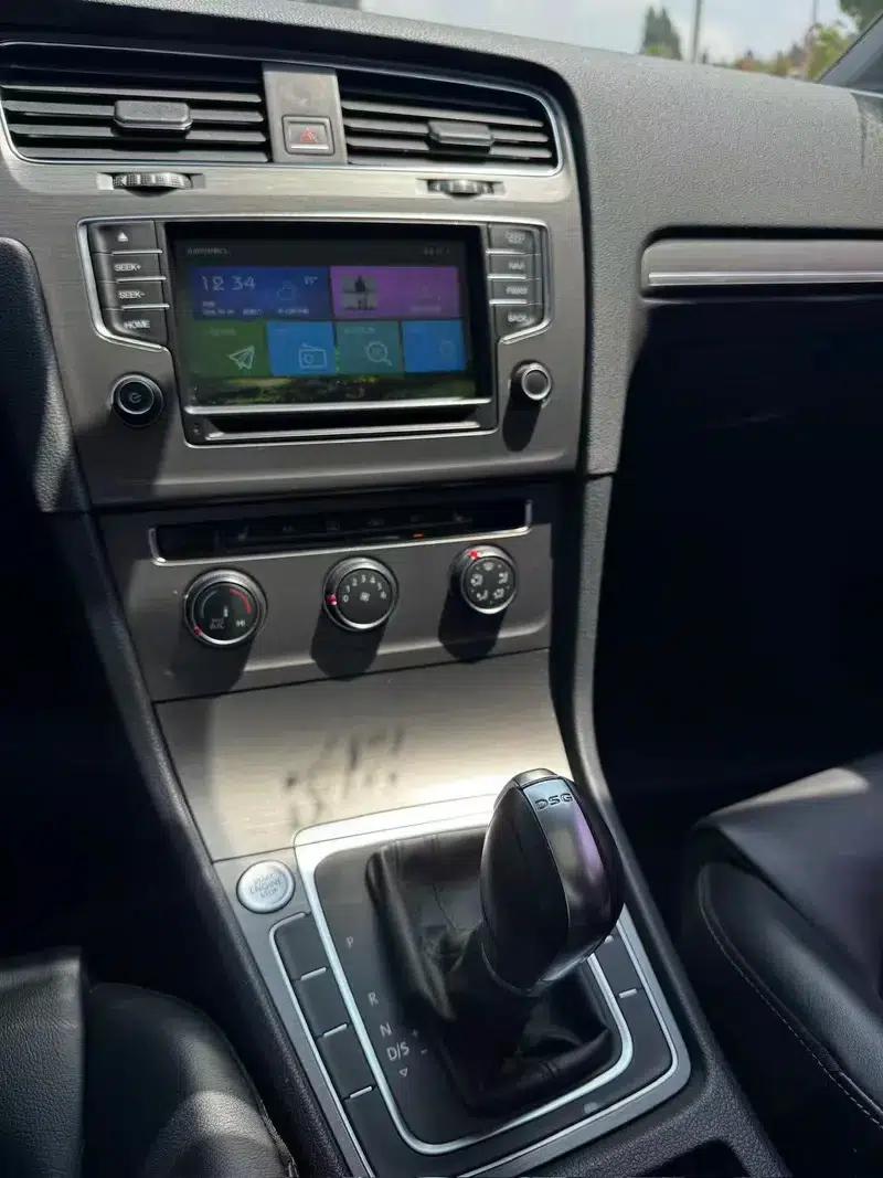 2016 Golf 230TSI Automatic Comfort — миниатюра 10