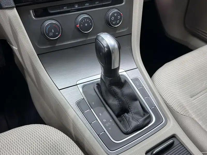 2015 Golf 1.4TSI Automatic Comfort — миниатюра 11
