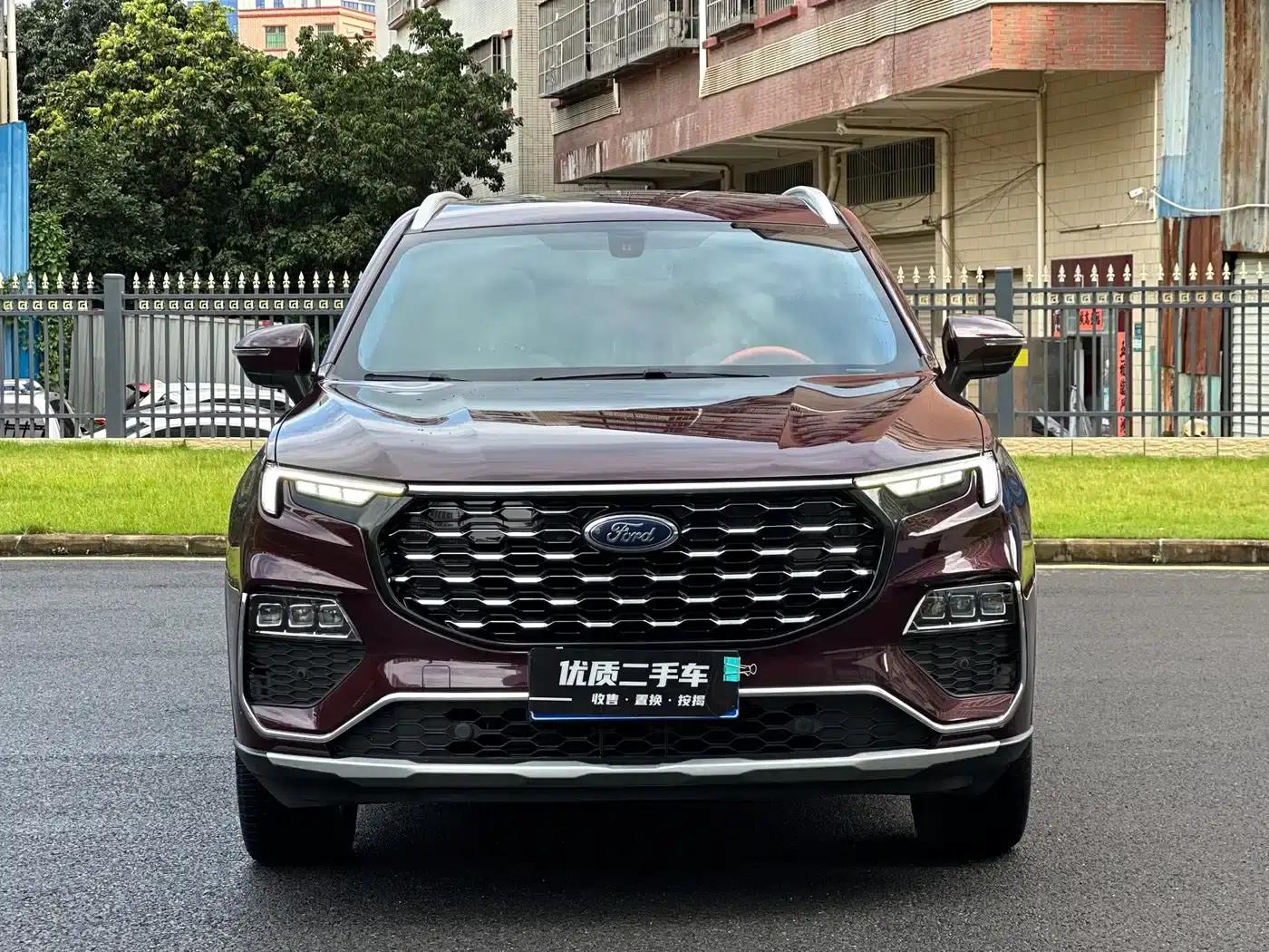 Lingyu 2021 EcoBoost 225 Platinum Edition 5-seater — миниатюра 2