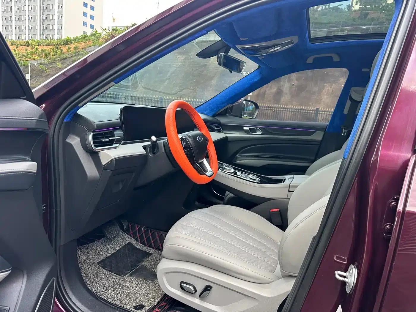 Lingyu 2021 EcoBoost 225 Platinum Edition 5-seater — миниатюра 4
