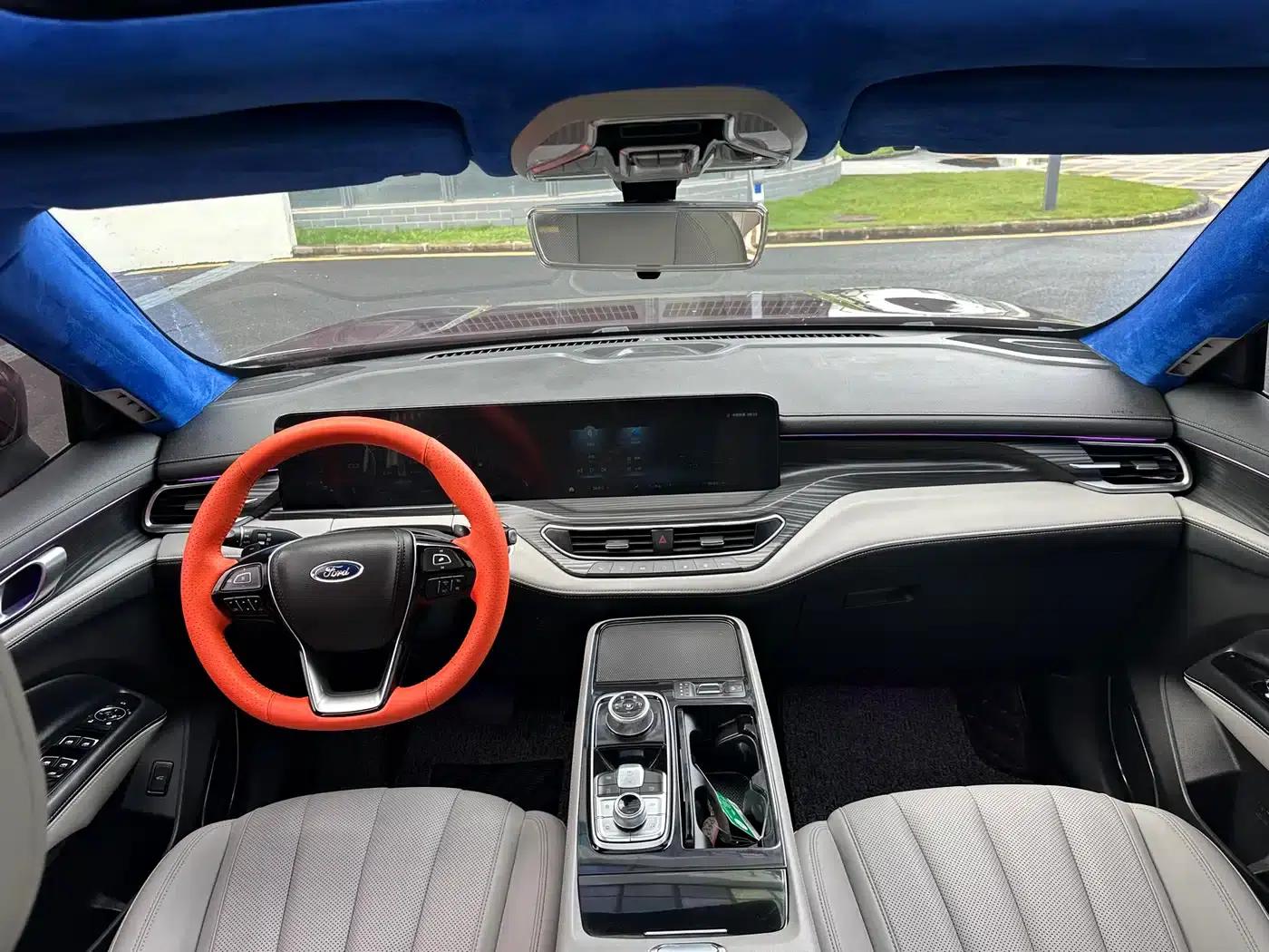 Lingyu 2021 EcoBoost 225 Platinum Edition 5-seater — миниатюра 6