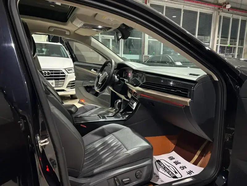 2021 Passat 330TSI Luxury Edition — миниатюра 13