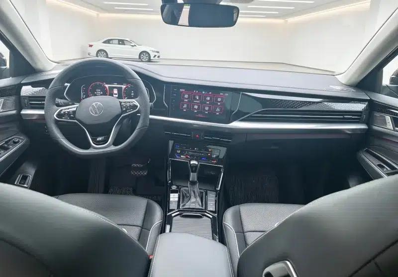 2024 Volkswagen Passat Outstanding Edition 380TSI Starry Sky Dragon Edition — миниатюра 8