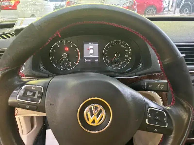 2011 Passat 2.0TSI DSG Royal Edition — миниатюра 7
