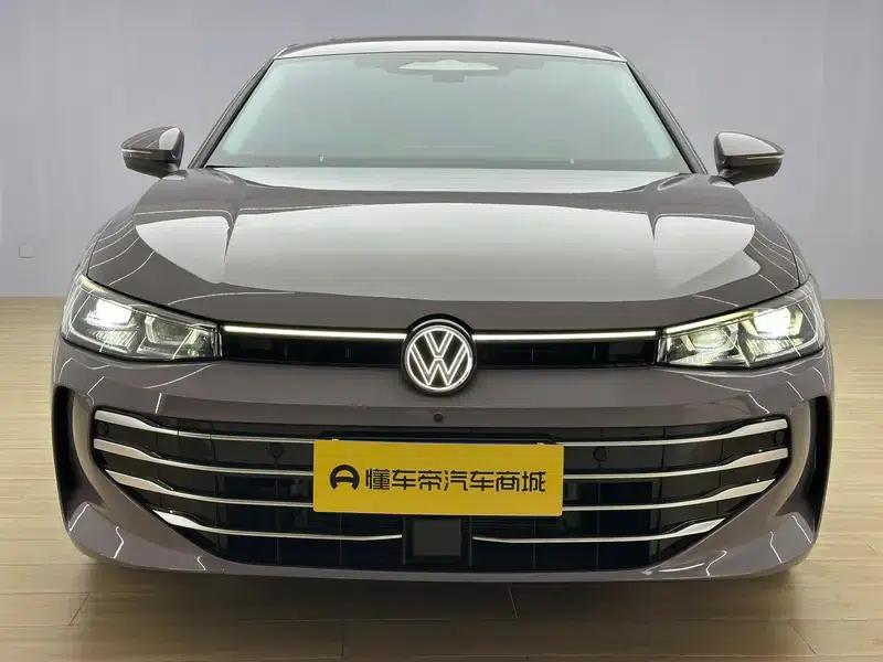 2025 Passat Pro 380TSI Dragon Edition — миниатюра 2