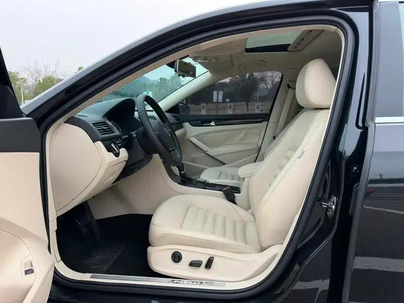 2013 Passat 1.8TSI DSG Royal Edition — миниатюра 19
